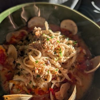 Via Triozzi - Alla  Vongole - Italian Near Me - Dallas, Texas