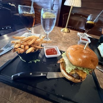 Prime Burgers - Steakhouses Near Me - Newington, Connecticut Prime Burgers - Steakhouses Near Me - Newington, Connecticut