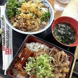 Curry Nikutama, Eel and Beef over Rice Curry Nikutama, Eel and Beef over Rice