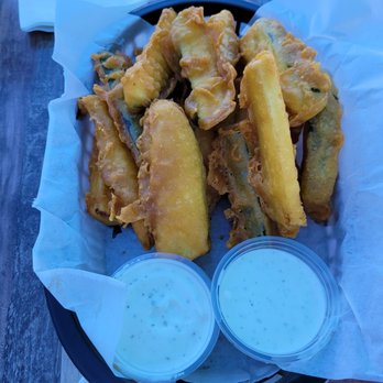 Barnacles Bar & Grill - Fried zucchini - Dive Bars Near Me - Hermosa Beach, California