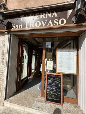 Taverna San Trovaso by null