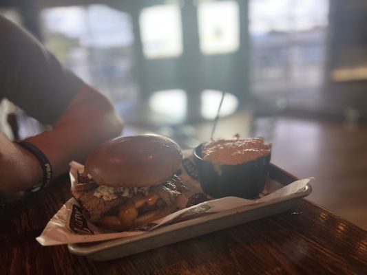 Daddy Mac's Down Home Dive by null