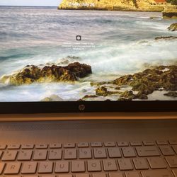 Techwindow - Had to repair my laptop hinge.