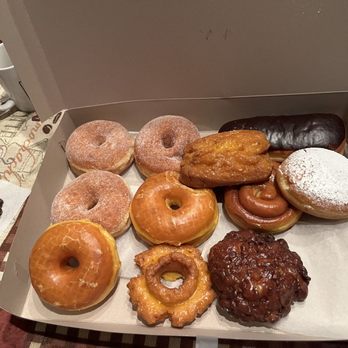 Sky's Donuts - A dozen of the donuts. - Donuts Near Me - Fresno, California Sky's Donuts - A dozen of the donuts. - Donuts Near Me - Fresno, California