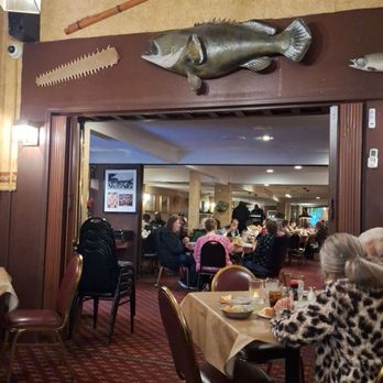 Chesapeake Seafood House - Seafood Near Me - Springfield, Illinois