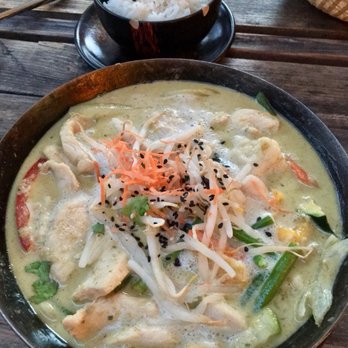 Saigon - Green curry - Vietnamese Near Me - Jena, TH