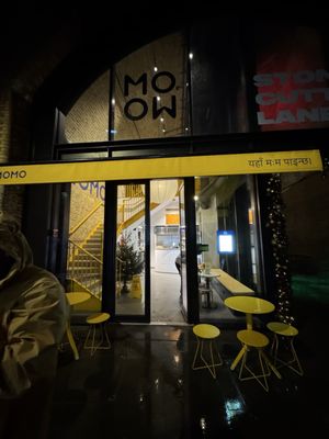 Eat Momo by null