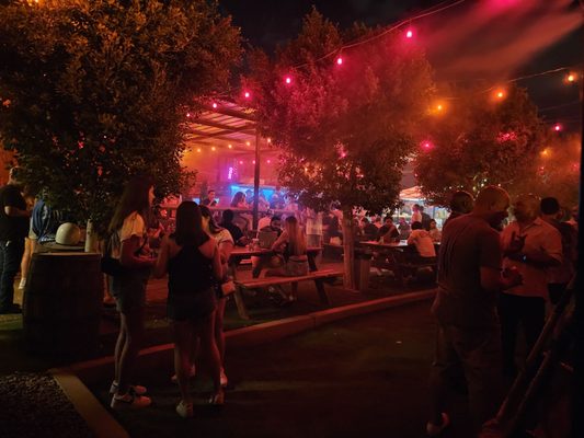 Luckys Indoor Outdoor by null