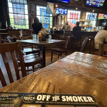 Edley's Bar-B-Que - Barbeque Near Me - Chattanooga, Tennessee