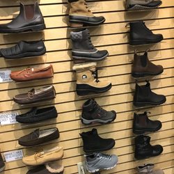Active Endeavors - Shoe wall