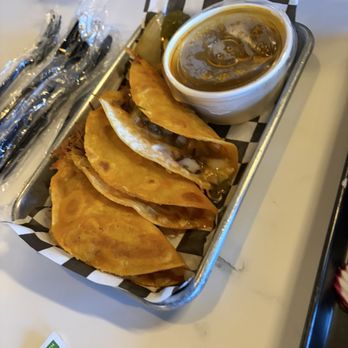 Tequileros Taqueria - Quesabirria tacos - Tacos Near Me - Elk Grove, California Tequileros Taqueria - Quesabirria tacos - Tacos Near Me - Elk Grove, California