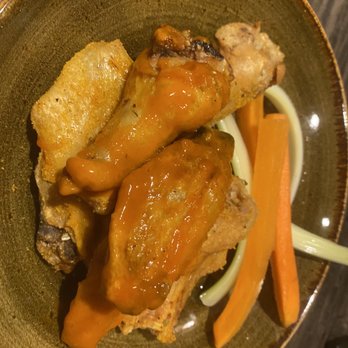The Bigelow Grille - Wings  Lemon pepper and Buffalo - New American Near Me - Pittsburgh, Pennsylvania
