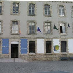 Le Quartier - Le Quartier