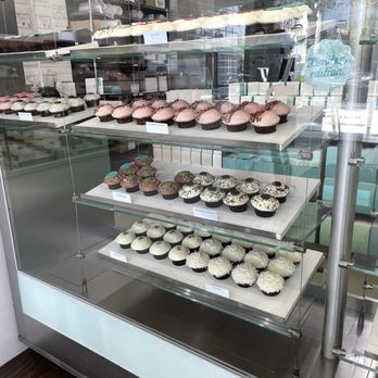 CRAVE Cupcakes - West U - Cupcake Display - Cupcakes Near Me - Houston, Texas CRAVE Cupcakes - West U - Cupcake Display - Cupcakes Near Me - Houston, Texas