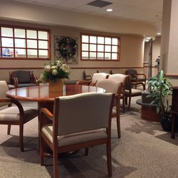 Schmidt R Thomas, MD - The waiting room early morning.