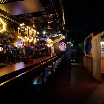 Cecilia's Martini Bar - Dance Clubs Near Me - Breckenridge, Colorado
