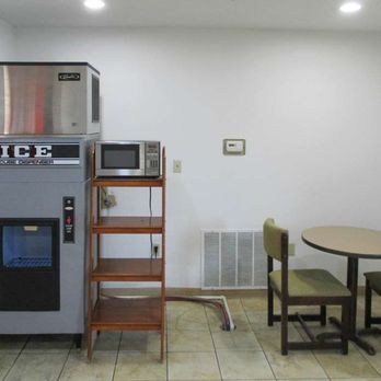 Motel 6 - m lobby - Hotels Near Me - Bartlesville, Oklahoma Motel 6 - m lobby - Hotels Near Me - Bartlesville, Oklahoma