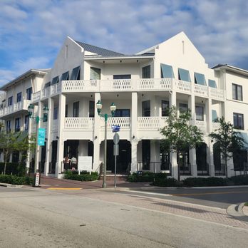 Atlantic Ave - Landmarks & Historical Buildings Near Me - Delray Beach, Florida