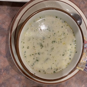 Lee's Restaurant - Clam chowder - American Near Me - Kilmarnock, Virginia