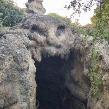 Grotto - Landmarks & Historical Buildings Near Me - San Antonio, Texas