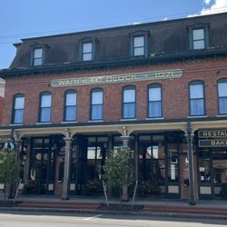 Warfield's Restaurant, Lounge & Bakery - Warfield's street view
