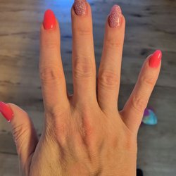 Serene Nails and Spa - SNS done by Anthony