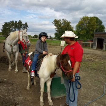 Bowman Orchards - Kids Activities Near Me - Rexford, New York
