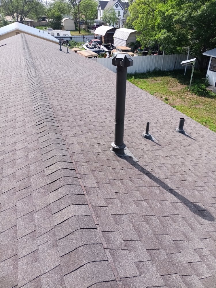 Slide of Fast Roofing