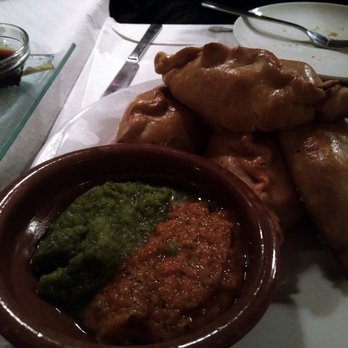 Malpica - Empanadillas criollas con mojos - Bars Near Me - Madrid, M