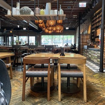Nando's Peri-Peri - South African Near Me - Chicago, Illinois Nando's Peri-Peri - South African Near Me - Chicago, Illinois