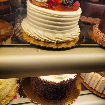 Martha's Country Bakery - Bakeries Near Me - Bayside, New York