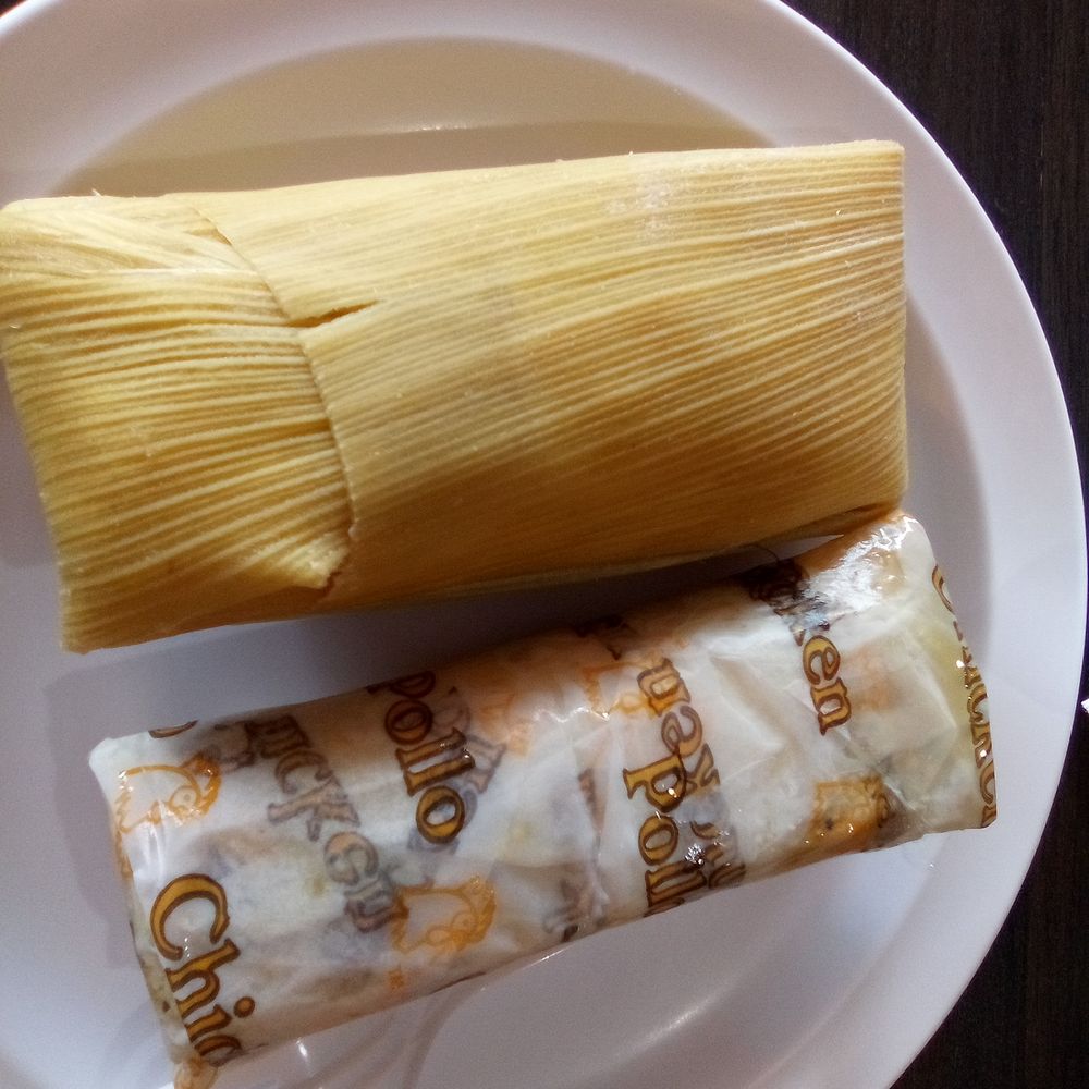 Tamaleria Rincon Sinaloense - Sweet corn tamale and chicken tamale - Mexican Near Me - Orange, California