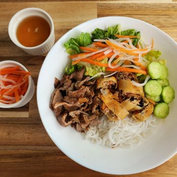 The V Cafe - a bowl of noodles, meat and vegetables - Vietnamese Near Me - Dubois, Wyoming The V Cafe - a bowl of noodles, meat and vegetables - Vietnamese Near Me - Dubois, Wyoming
