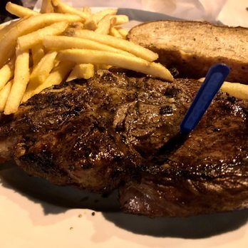 Joshua Tree Saloon - 16oz ribeye with fries and side salad - Dive Bars Near Me - Joshua Tree, California