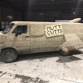 Not Sure If This Is The Actual Van From Dumb And Dumber But It S