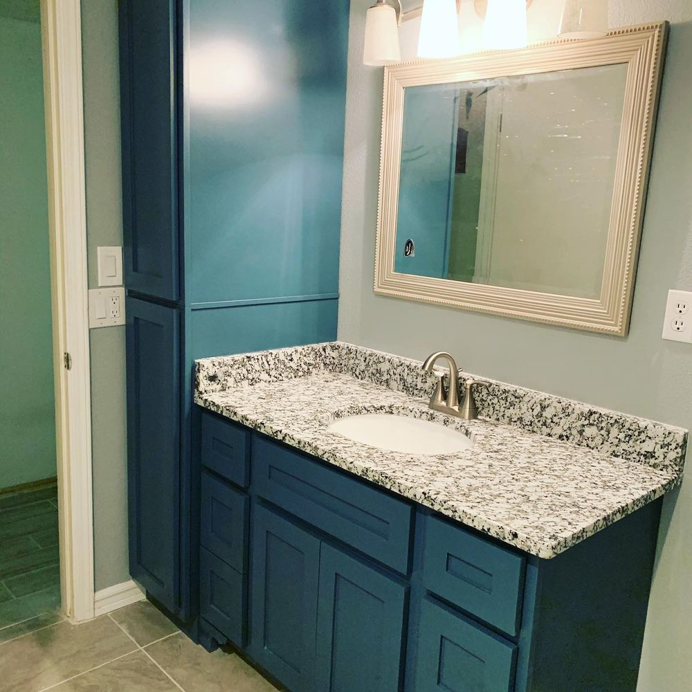 Slide of Moy Construction and Remodeling