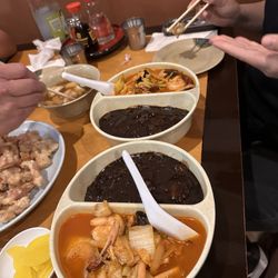 Yu Yu Za Zang - Combo - jampong (seafood) / jajamein