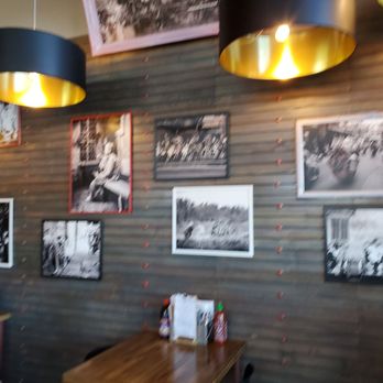 LES BA'GET - Vietnamese Near Me - Houston, Texas