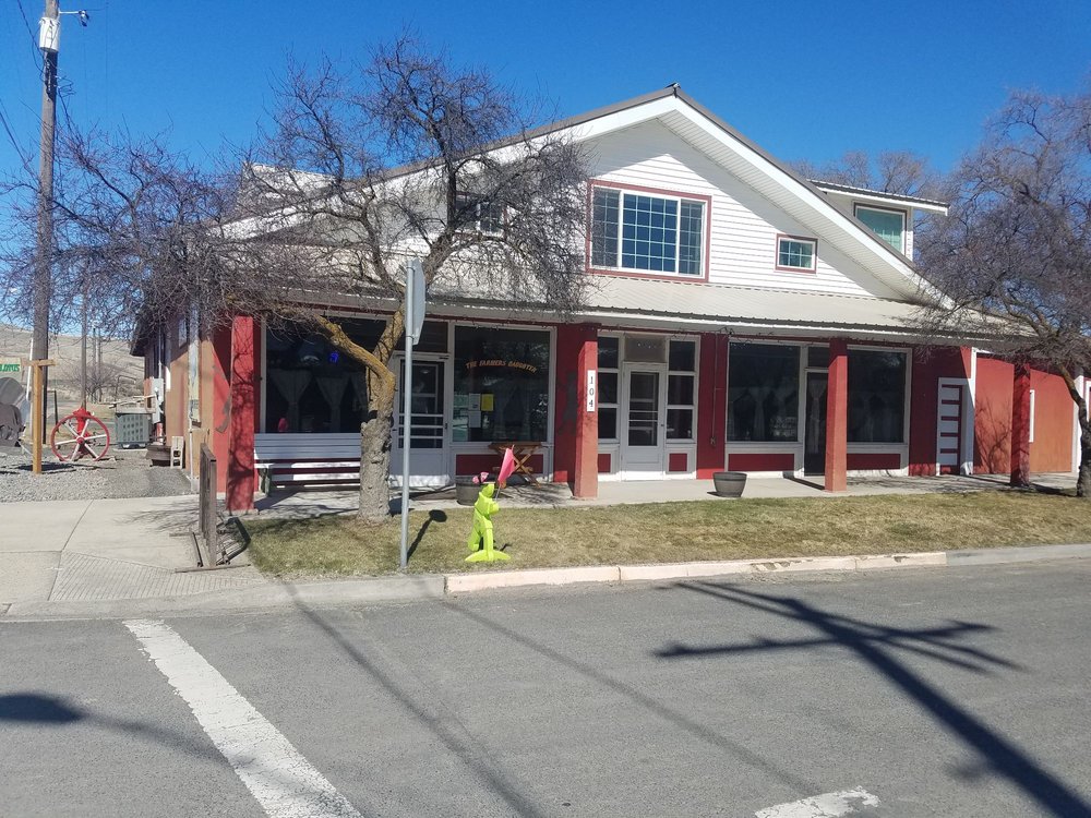 THE FARMER’S DAUGHTER Updated October 2024 104 E Weston St