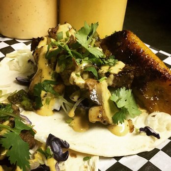 Stush Caribbean Fusion - Jerk Beef Tacos - Food Trucks Near Me