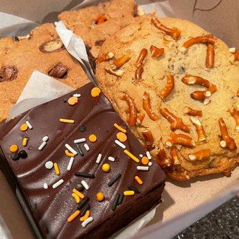 Sweets By Jenna - Two Halloween Treat Blondies, a Fudge Brownie and a Salted Caramel Cookie - Bakeries Near Me - Rocky Hill, Connecticut Sweets By Jenna - Two Halloween Treat Blondies, a Fudge Brownie and a Salted Caramel Cookie - Bakeries Near Me - Rocky Hill, Connecticut