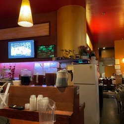 Wasabi Japanese Steak House - Our view while we wait for our dinner reservation at 6pm. It is now 6:52pm and we are still waiting to be seated.