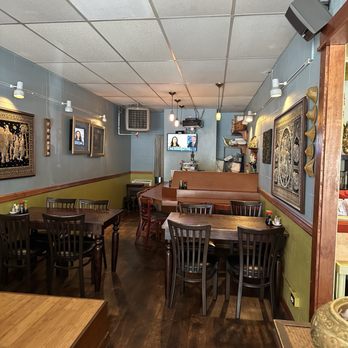 Ruthai's Thai Kitchen - Thai Near Me - Cincinnati, Ohio