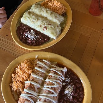 Cocina Madrigal - Green chile barbacoa enchiladas and Beef Birria Enchiladas - Tacos Near Me - Phoenix, Arizona Cocina Madrigal - Green chile barbacoa enchiladas and Beef Birria Enchiladas - Tacos Near Me - Phoenix, Arizona