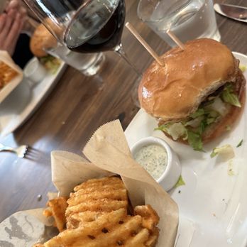 Blue Ridge Kitchen - "Matt's Smash Burger" and Cajun Waffle Fries, Cabernet Sauvignon - Southern Near Me - Sebastopol, California
