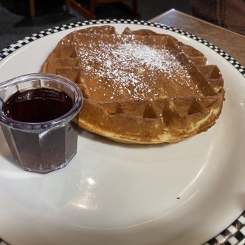 Black Bear Diner San Antonio City Base - Classic French Toast* (840 cals.) - Diners Near Me - San Antonio, Texas