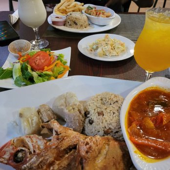 De' Coal Pot - Pan fried snapper - Caribbean Near Me - St. Thomas, Virgin Islands