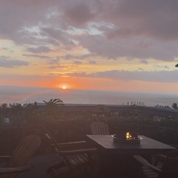 Sunset Kai Lanai - View! - Hawaiian Near Me - Kailua-Kona, Hawaii Sunset Kai Lanai - View! - Hawaiian Near Me - Kailua-Kona, Hawaii