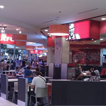 KFC - Fast Food Near Me - Arroyomolinos, M