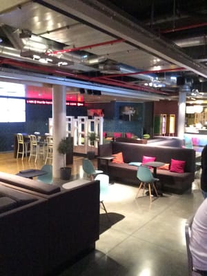 Aloft Brussels Schuman by null